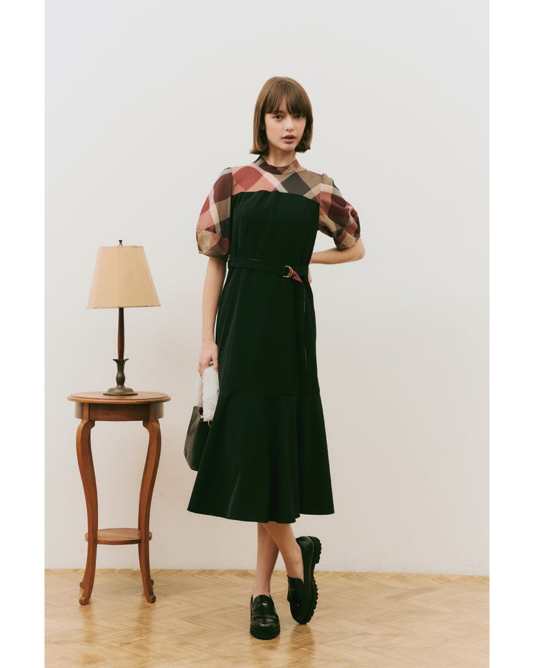 BLUE LABEL CRESTBRIDGE(ブルーレーベル・クレストブリッジ)【公式サイト】
