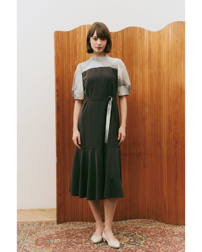 BLUE LABEL CRESTBRIDGE(ブルーレーベル・クレストブリッジ)【公式サイト】