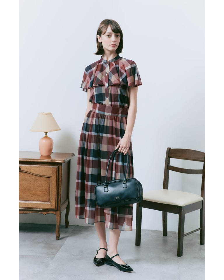BLUE LABEL CRESTBRIDGE(ブルーレーベル・クレストブリッジ)【公式サイト】