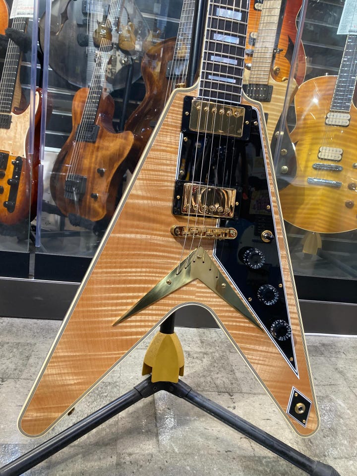 Flying V Custom AAA Top Antique Natural Gloss【S/N:CS502692