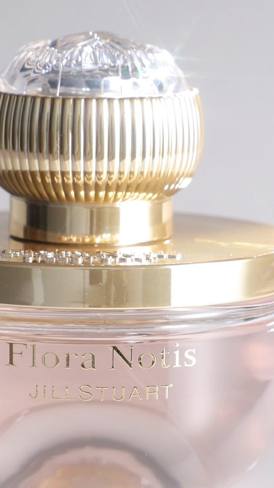 アイコニックブルーム オードパルファン(30mL): FloraNotis