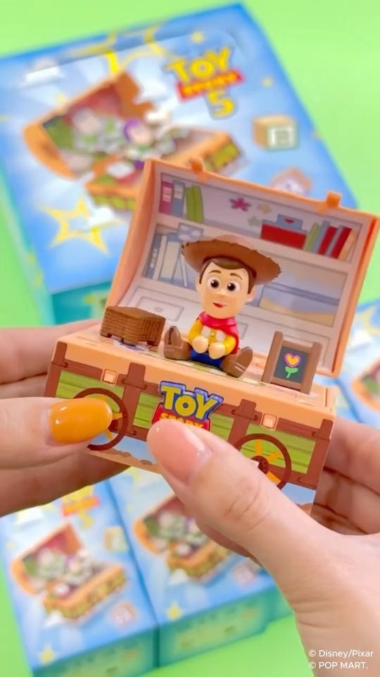 TOY STORY トイ・ストーリー POP MART ポップマート TOY STORY 5