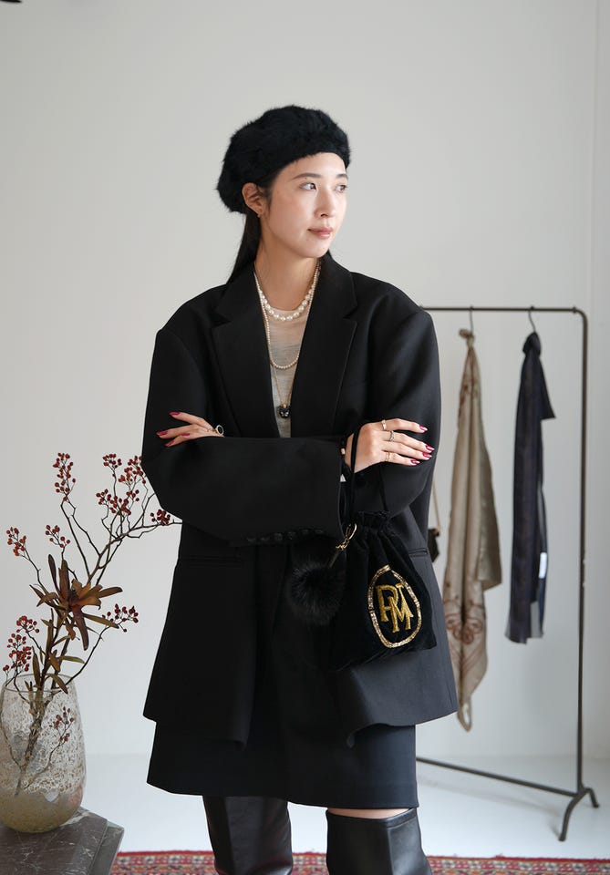 【新品未使用】ピモンテ　シシュウ 　キンチャク　ポーチ　ブラック　黒 ピモンテ シシュウ キンチャク ポーチ ブラック|FASHION GOODS|ピ