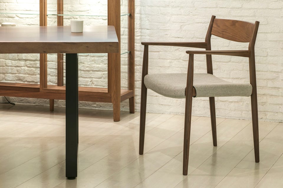 KRONE DINING TABLE(幅90cm × 奥行90cm)の通販 / マスターウォール