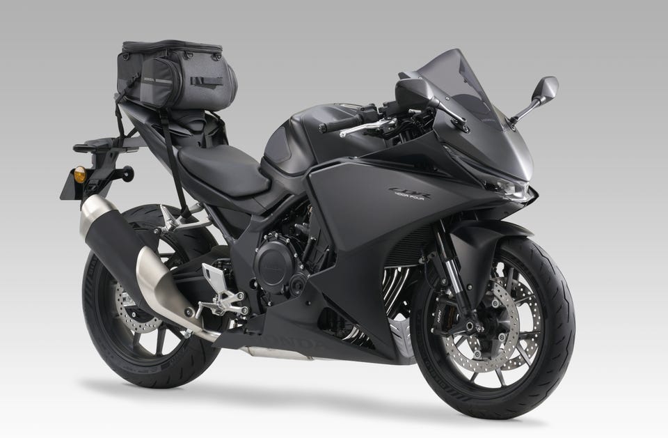 CBR400R FOUR E-Clutch_2026 | 株式会社ホンダモーターサイクルジャパン