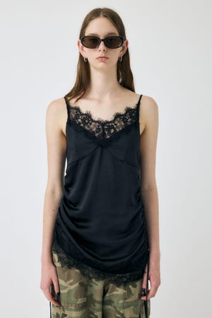 美品！MOUSSY⚫︎完売品のシャーリングトップス⚫︎ブラック⚫︎フリーサイズ 美品！MOUSSY⚫︎完売品のシャーリングトップス⚫︎ブラック