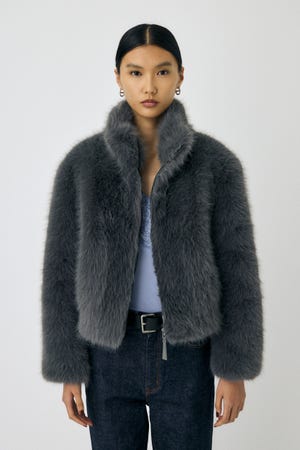 ジャケット・アウター moussy / faux fur cocoon jacket マウジー MOUSSY FAUX FUR COCOON JACKET （アイボリー