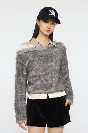 FAUX FUR KNIT CROP トップス