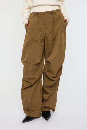 OVER CARGO パンツ