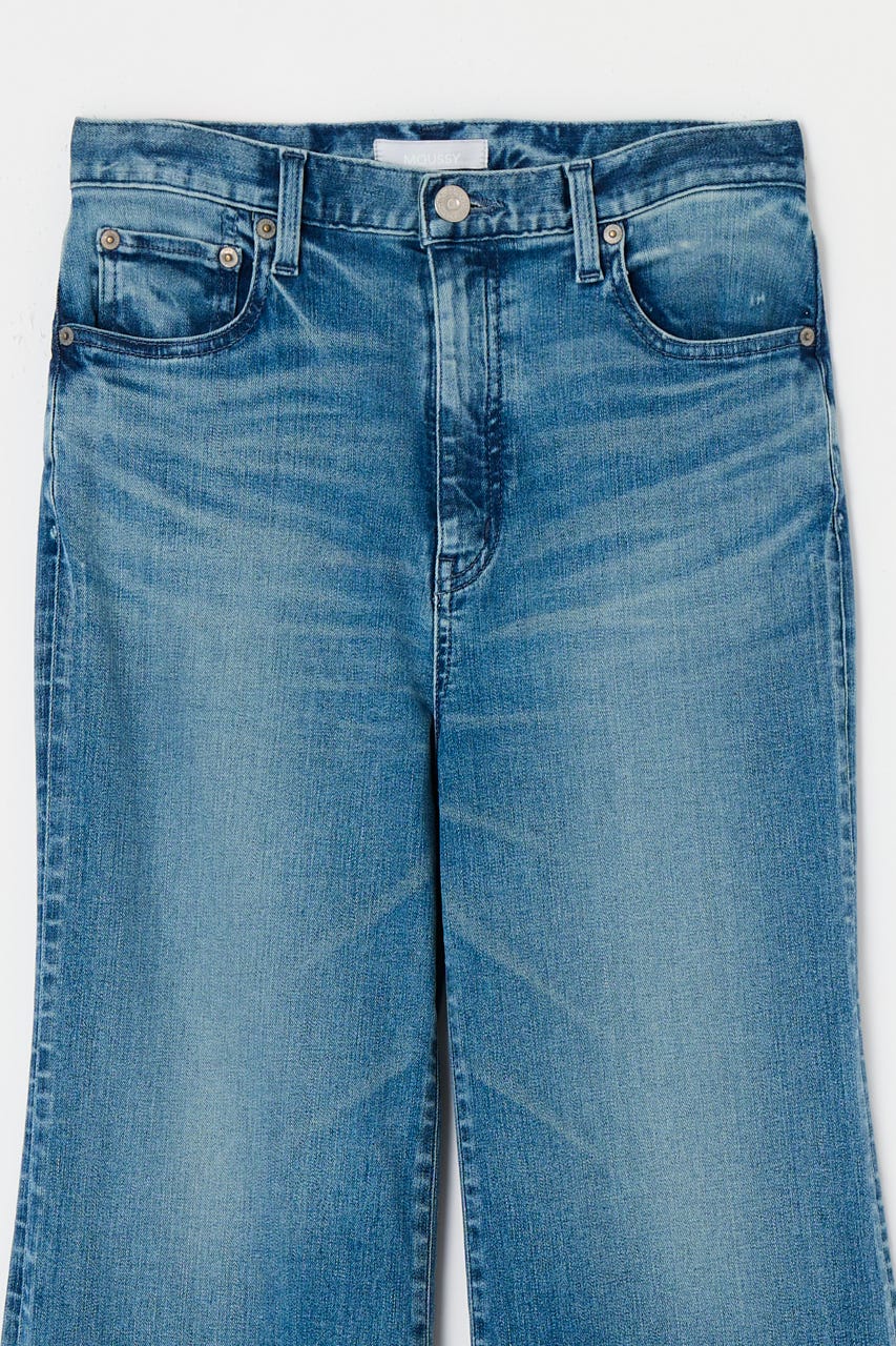 新品未使用　MOUSSY フレアデニム　牛革ラベル　26サイズ BLU 110 新品未使用 MOUSSY フレアデニム 牛革ラベル 26サイズ BLU 110