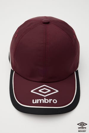 UMBRO PIPING SATIN キャップ