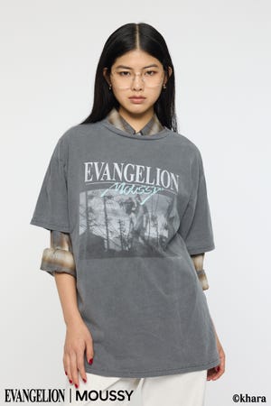 EVA GRAPHIC Tシャツ