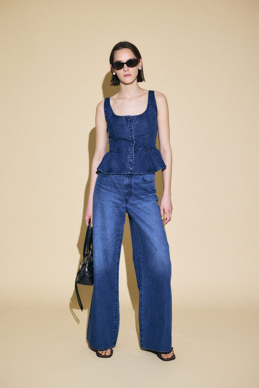 moussy フレアデニム moussy - moussy フレアデニムの通販 by saki's shop｜マウジー