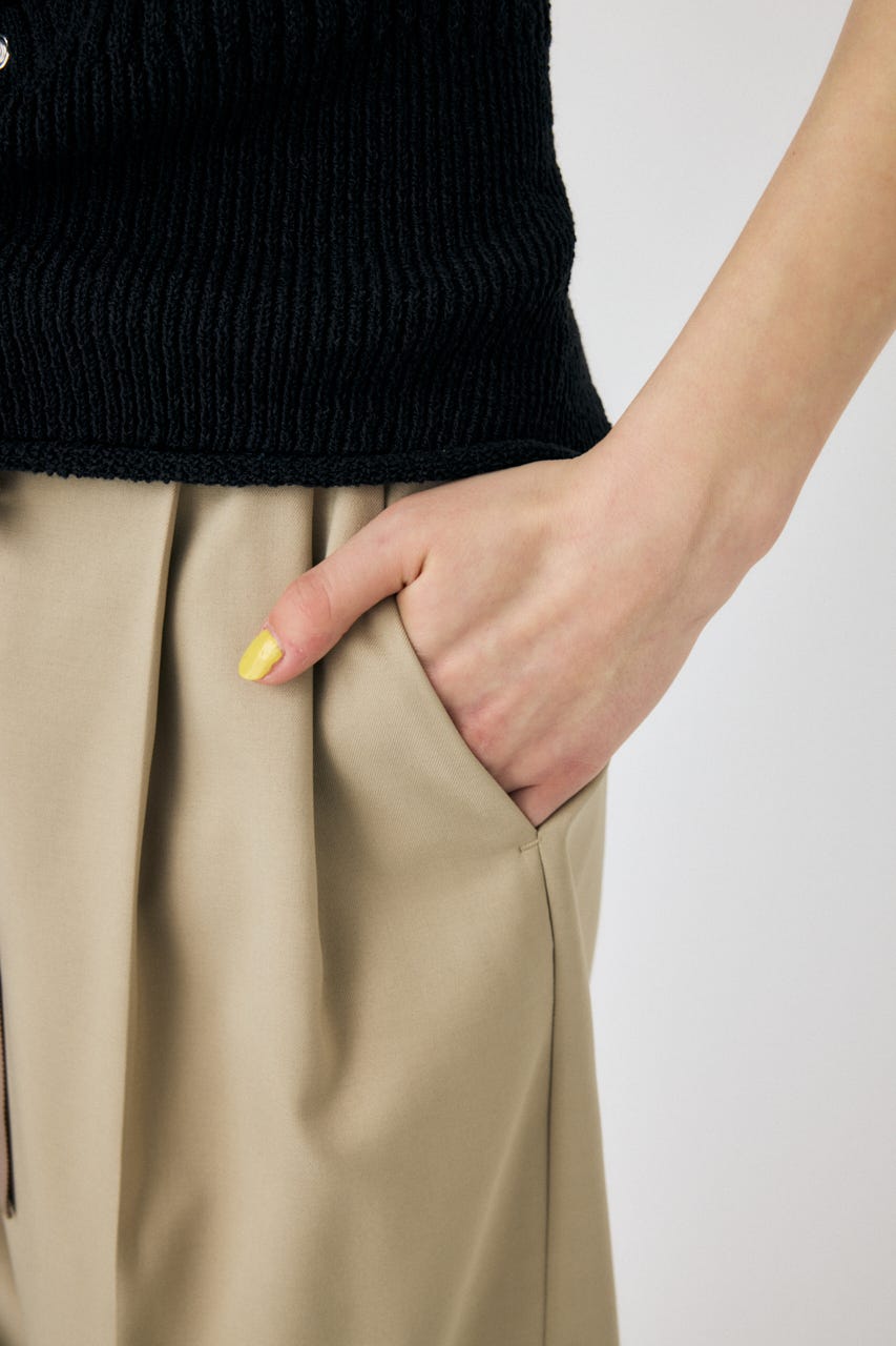 MOUSSY マウジー　CUT OUT LOOSE STRAIGHT サイズ23 MOUSSY（マウジー）の「CUT OUT LOOSE STRAIGHT（デニムパンツ