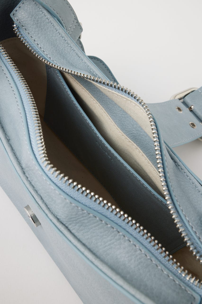 BELTED HAND バッグ SAX FREE