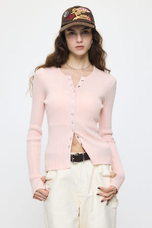 CONTRAST TRIM BUTTON ニット