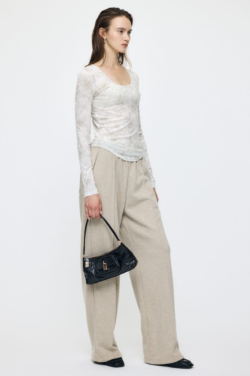 2WAY FLOWER VELOUR トップス IVOY FREE