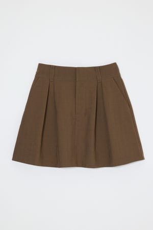 FLARE TUCKED MINI スカート