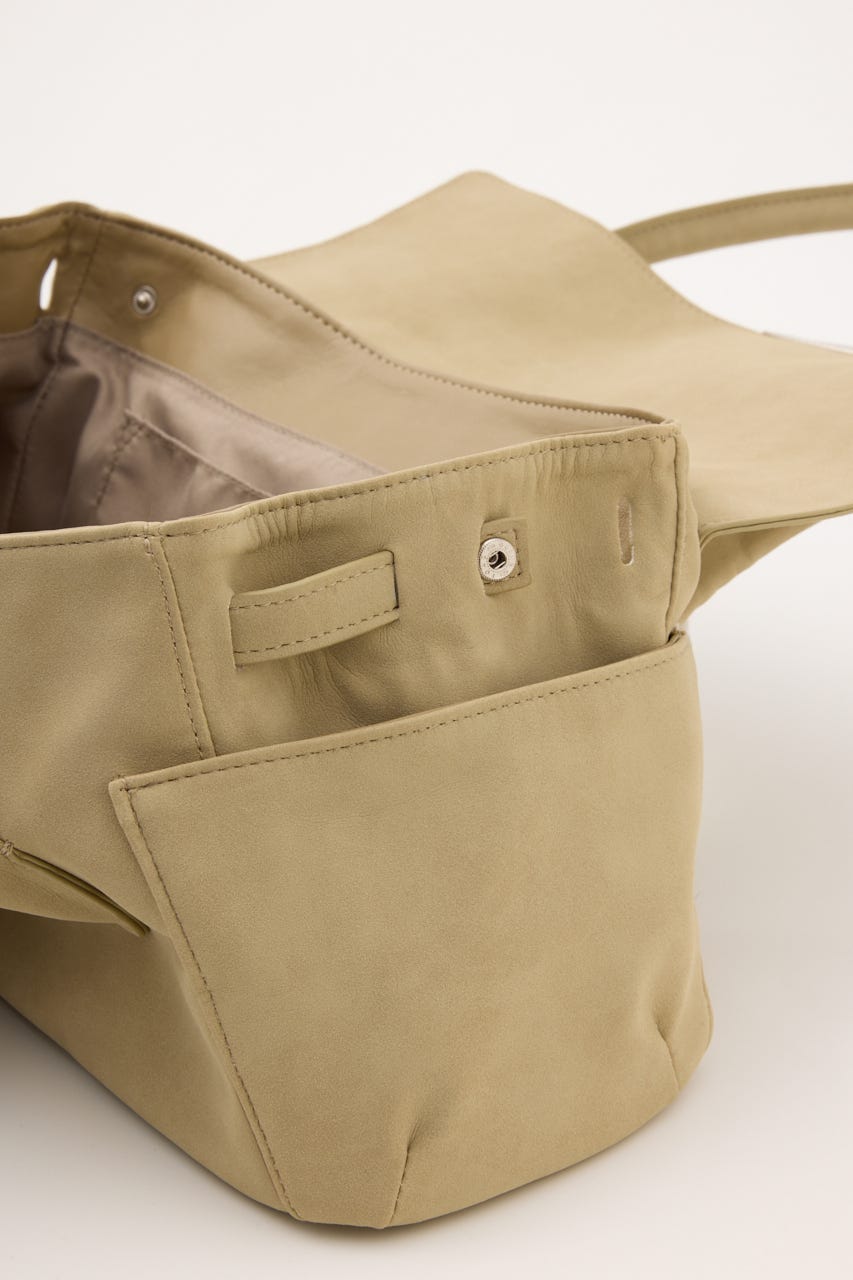 SLOUCHY FLAP SHOULDER バッグ L/BEG FREE