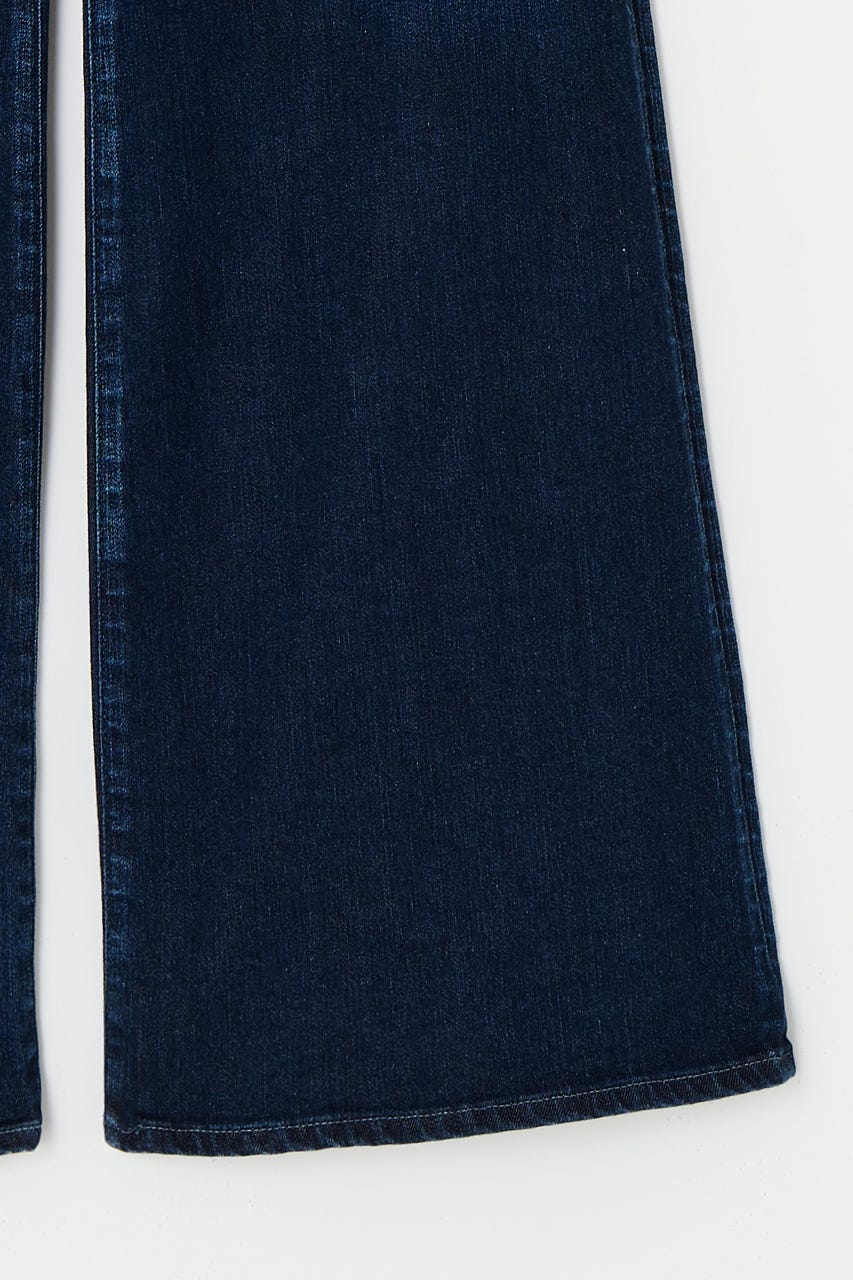 【美脚見えデニム】【SNSで話題！】ADVANCED LONG LEG フレア D/BLU 23inch