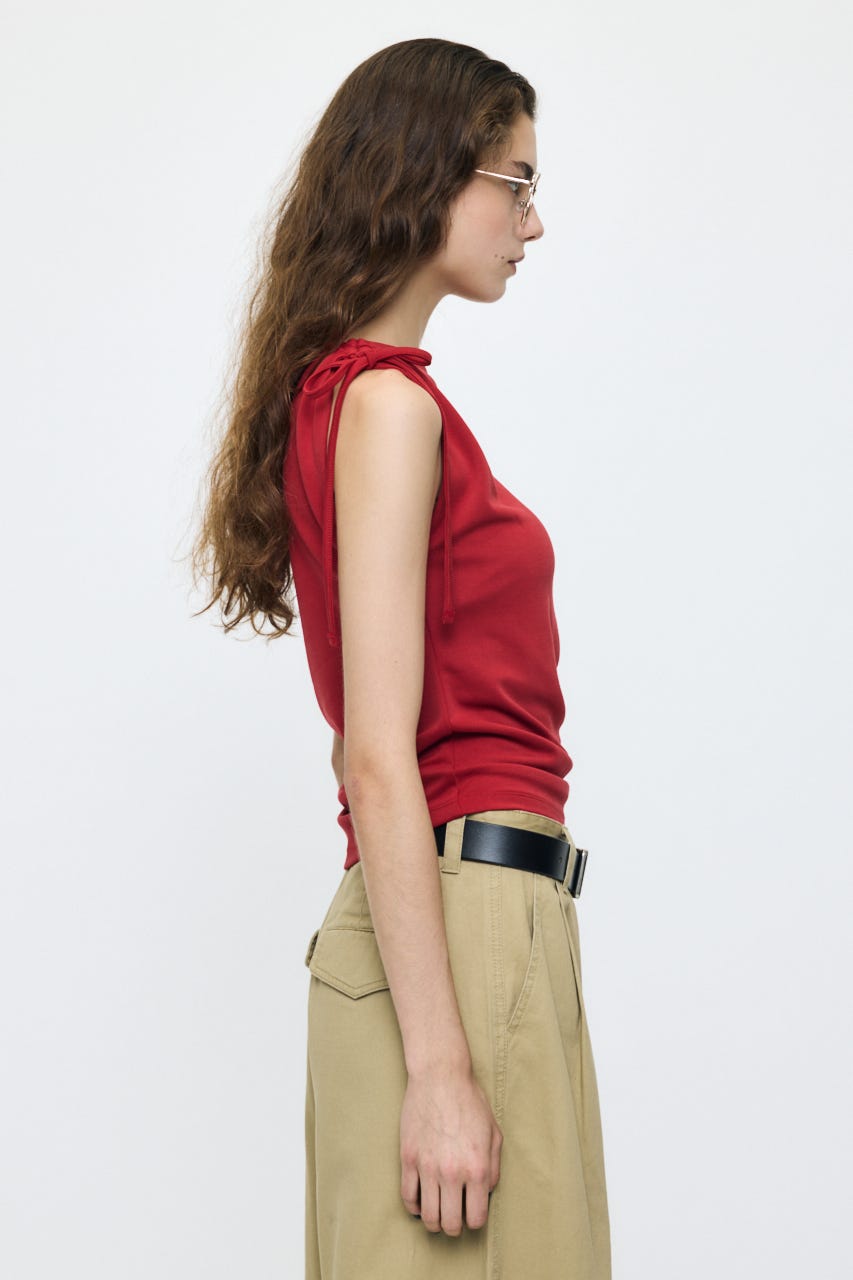 ASYMMETRY NECK RIBBON トップス RED FREE