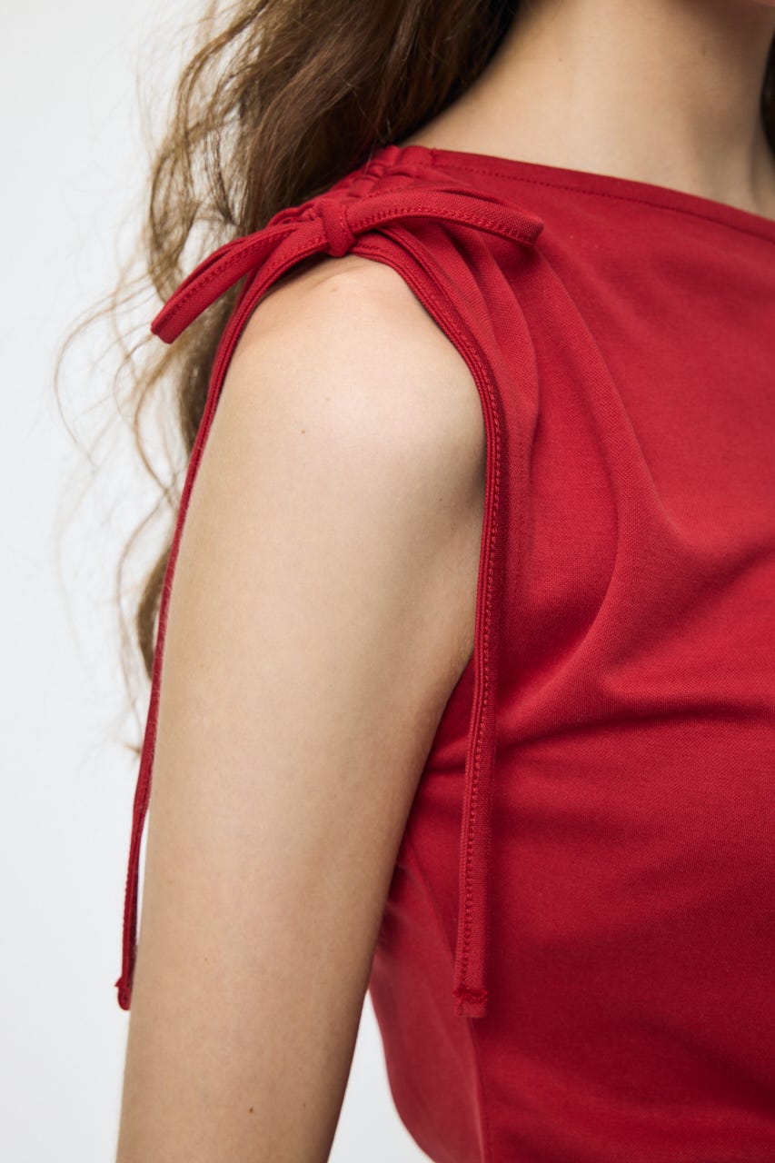 ASYMMETRY NECK RIBBON トップス RED FREE