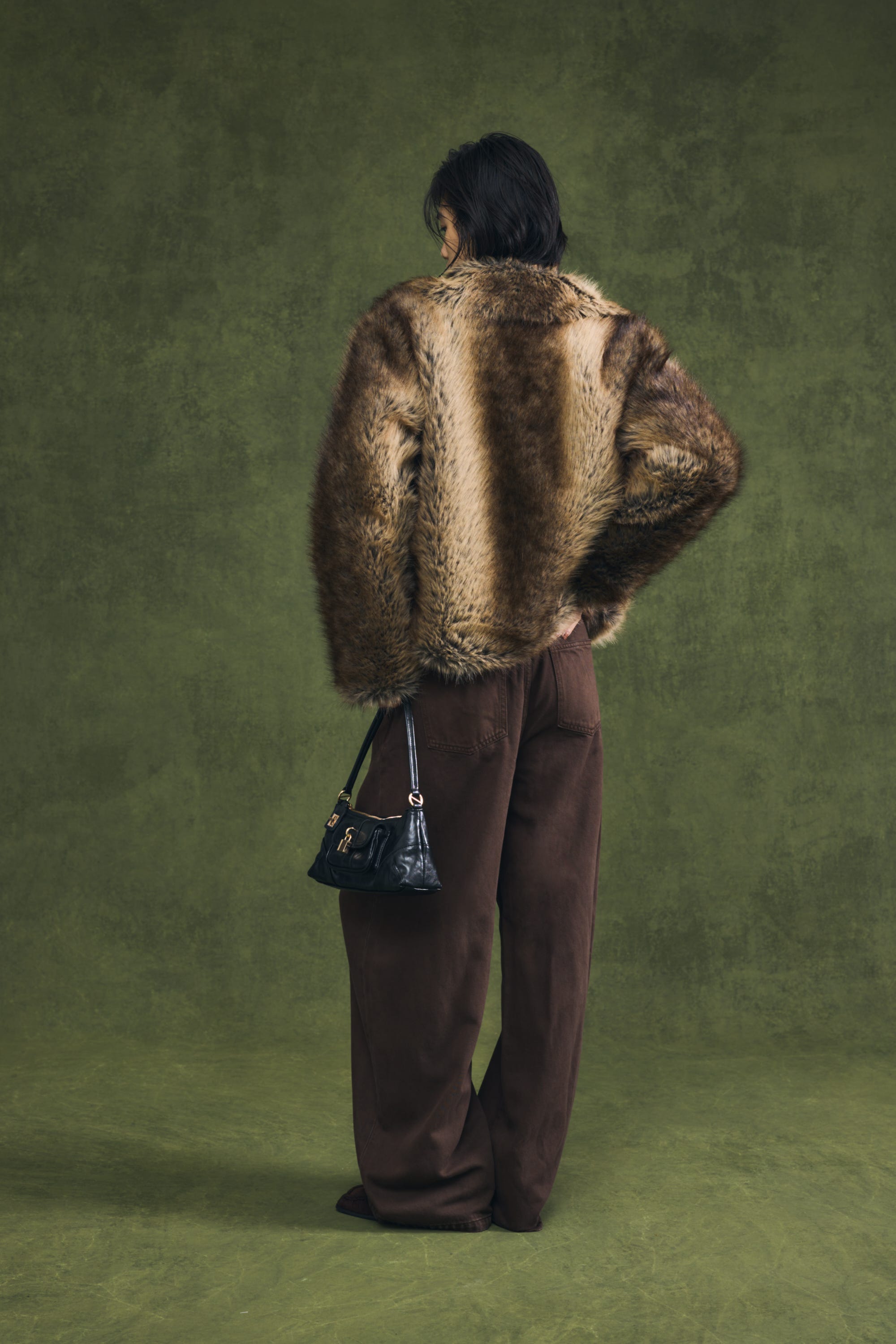FAUX FUR ブルゾン BRN FREE