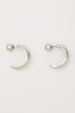 CHUNK HALF MOON イヤリング