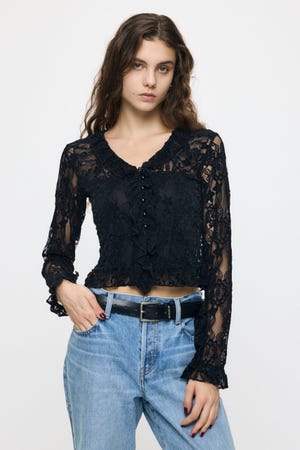 PATCH LACY RUFFLE トップス