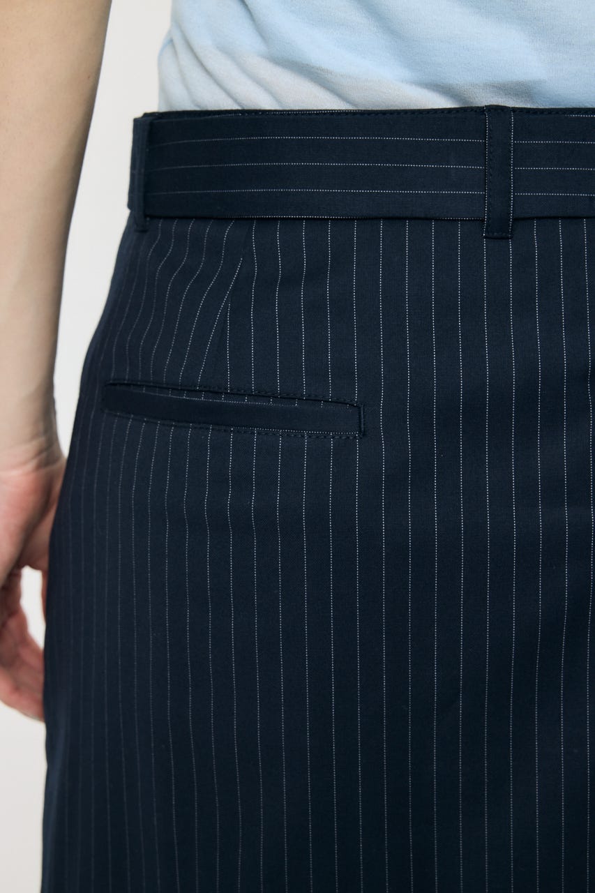 CLASSIC BELTED MINI スカート 柄NVY 1