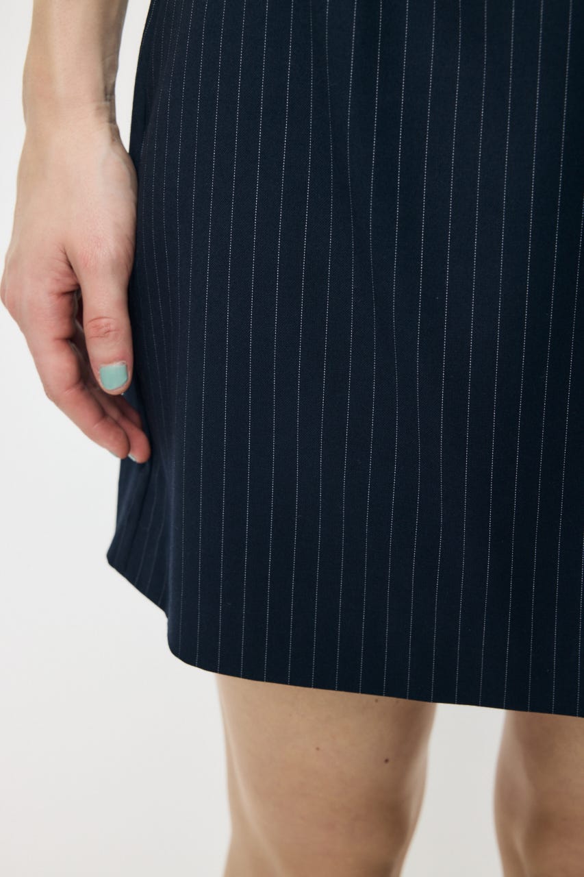 CLASSIC BELTED MINI スカート 柄NVY 1