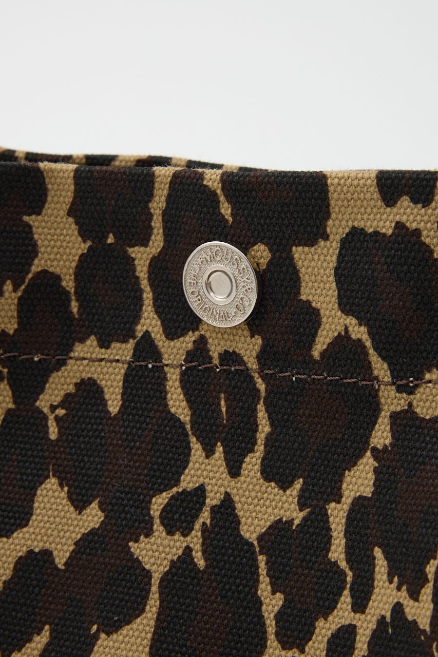 SKINNY HANDLE TOTE バッグ エス 柄BRN FREE