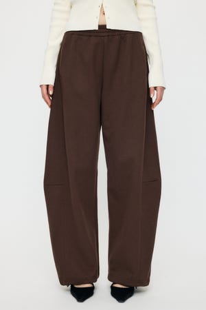 【WEB限定】CURVE LINE SWEAT パンツ