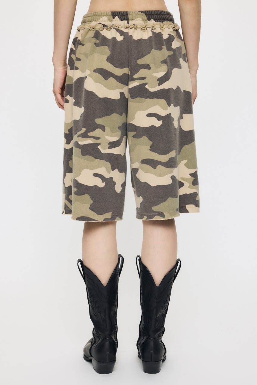 BERMUDA SWEAT ショーツ 柄KHA FREE