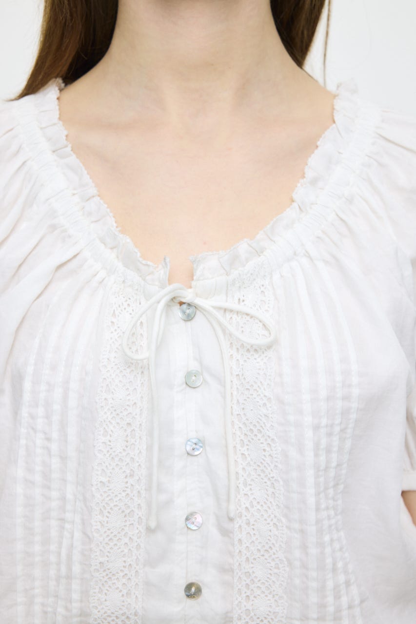 SCOOP NECK PIN TUCK ブラウス WHT FREE