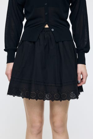 EYELET HEM FLARE MINI スカート