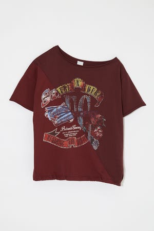 REMAKE LIKE ONE SHOULDER Tシャツ