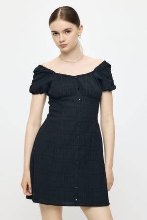moussy フリルトップス　オフショルダー◎ 公式】MOUSSYのオフショルダー|検索ページ|シェルターウェブストア