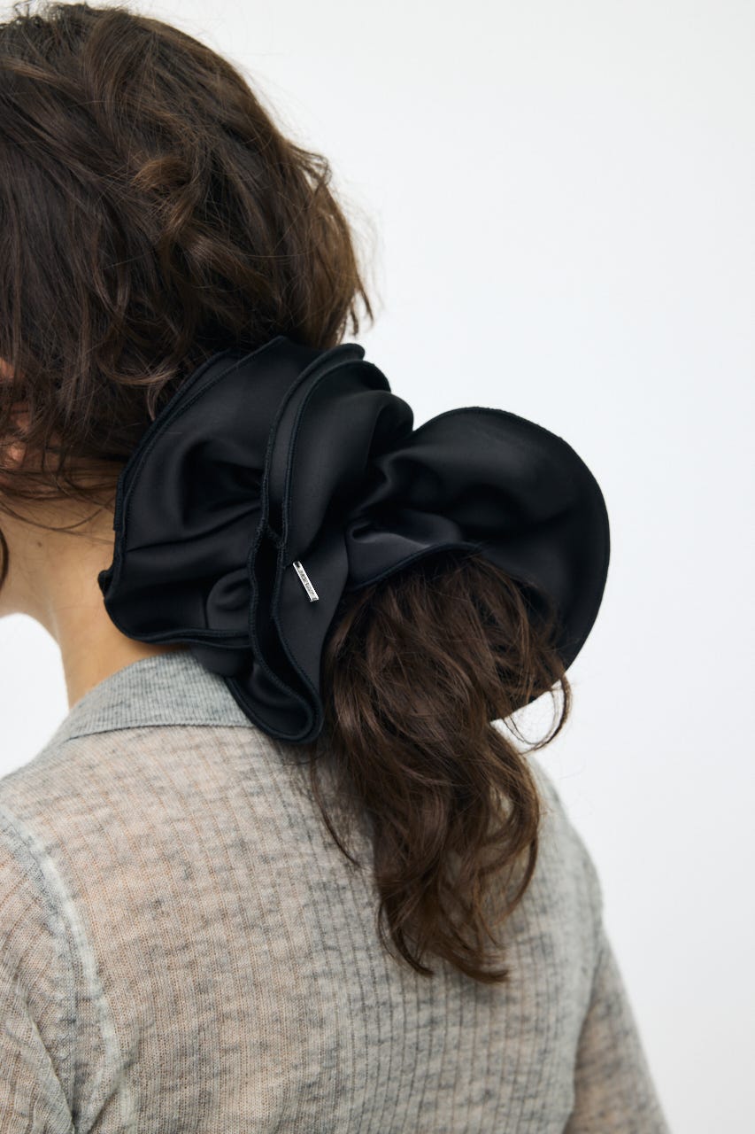 FRILL シュシュ BLK FREE