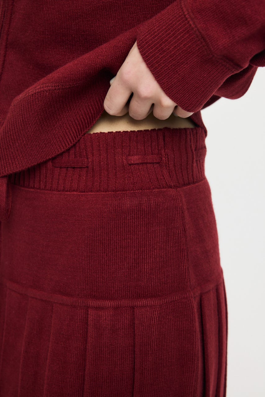 【1/1~1/4までのスペシャルプライス】ZIP UP PARKA & PLEATED ミニスカート D/RED 1