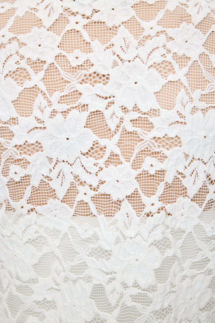 LACE HENRY NECK トップス IVOY FREE