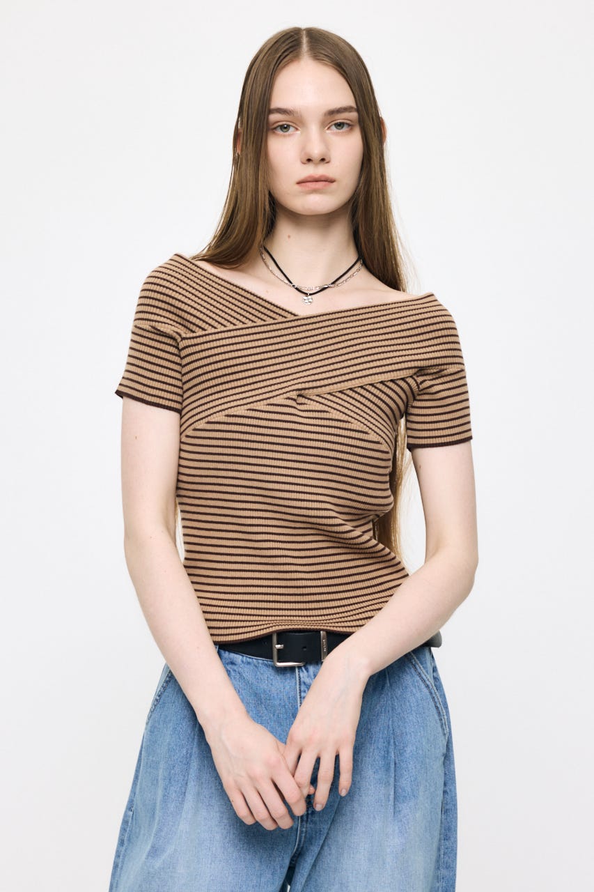 CROSS OFF SHOULDER トップス 柄BEG FREE