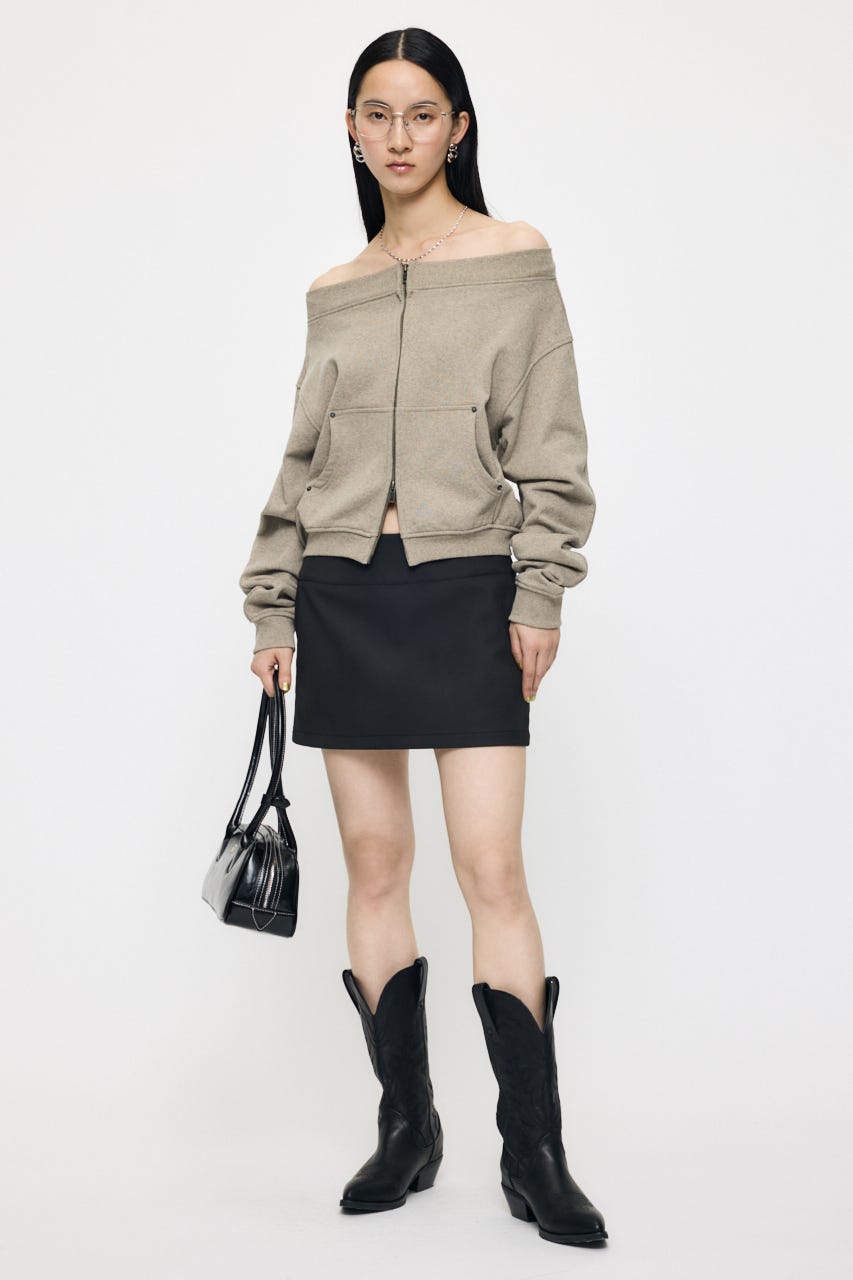 OFF SHOULDER ZIP UP スウェット BEG FREE