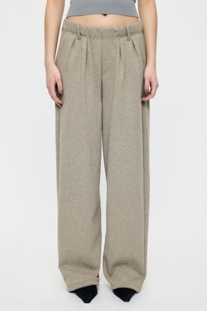 【SS先行アイテム】TUCK SWEAT パンツ