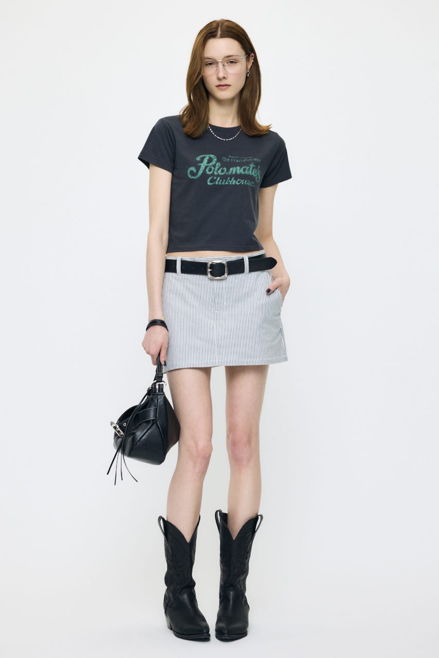 NOSTALGIC LETTERED TEE L/BLK FREE