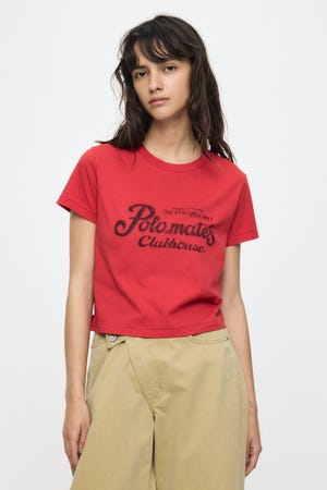 NOSTALGIC LETTERED TEE