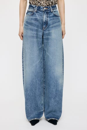 MIDRISE CURVED WIDE ストレート