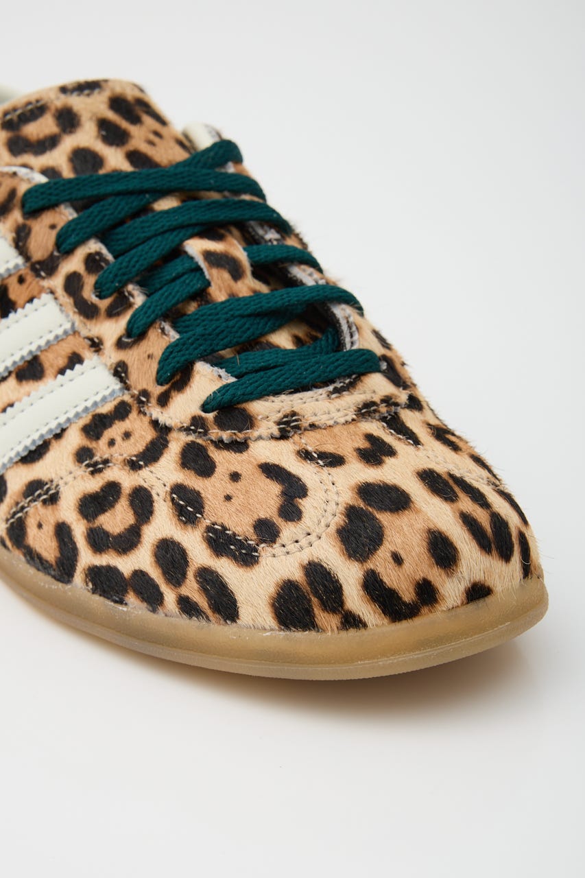 adidas GAZELLE LO PRO W 柄BRN 23.5cm