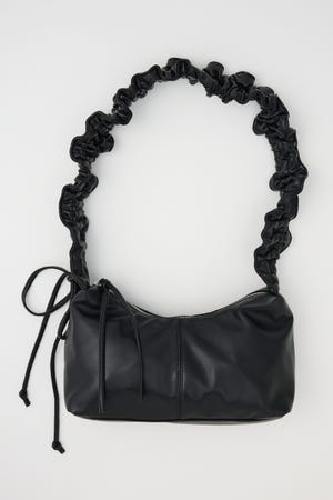 【ノベ・BLK】BASIC F/LEATHER BAG