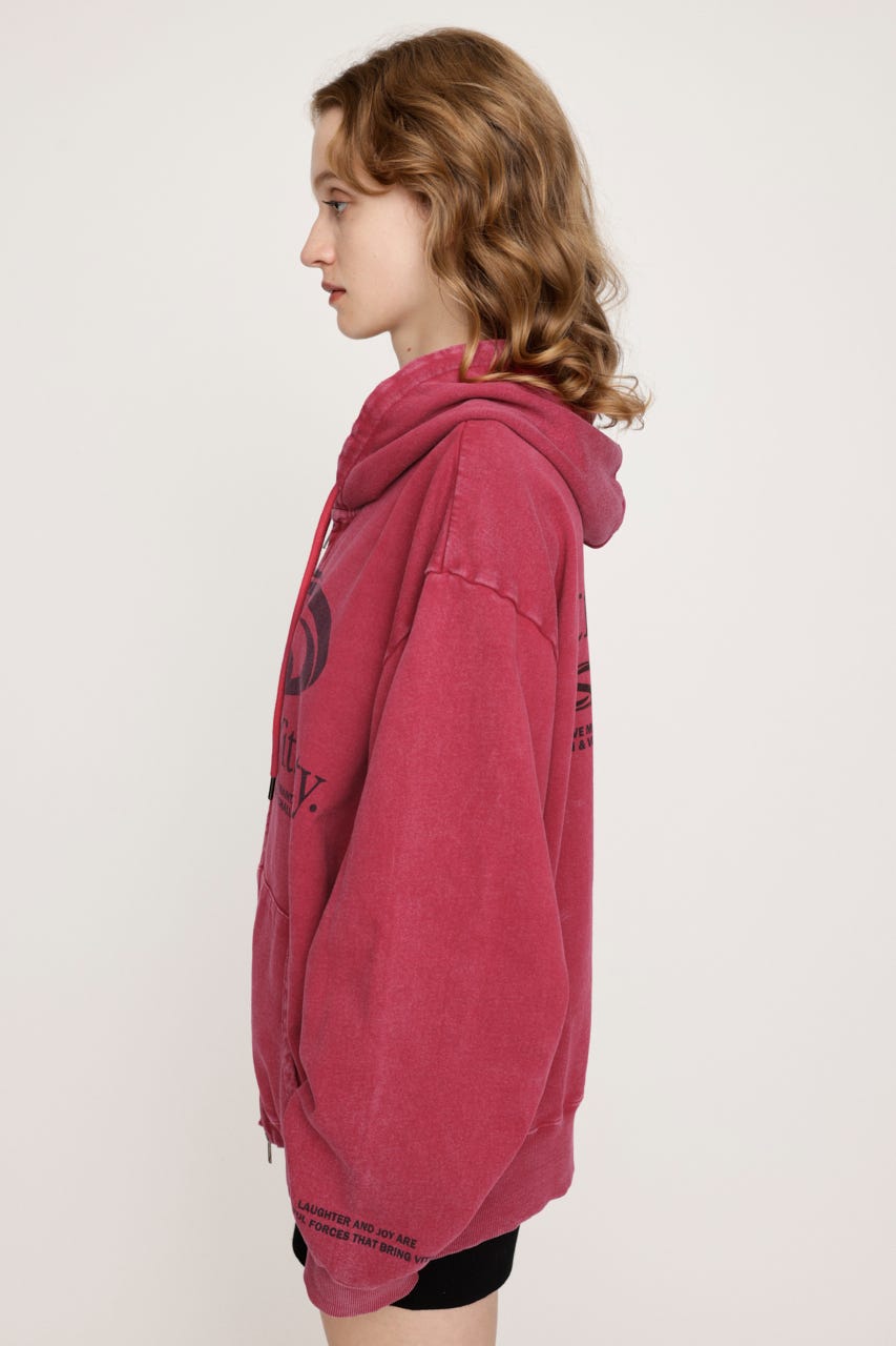 SLY PRINT OVER HOODIE RED完売カラー✨ SLY | 【完売カラーの再販予約スタート！】PRINT OVER HOODIE